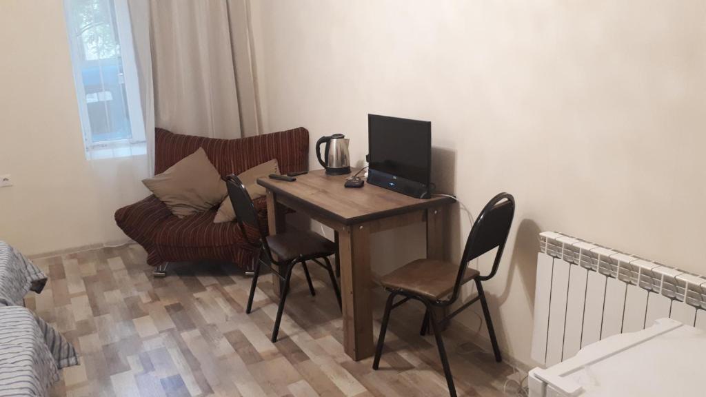 New Life Apartments room 3